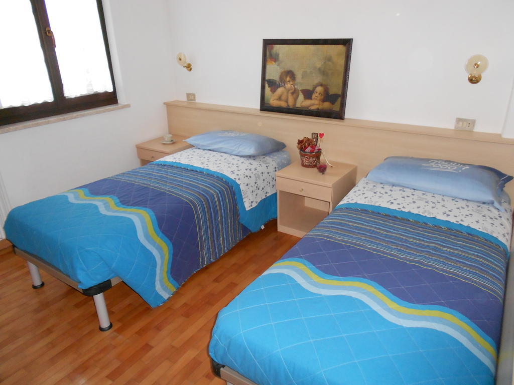 Appartamenti Donini Marco Molveno Kamer foto