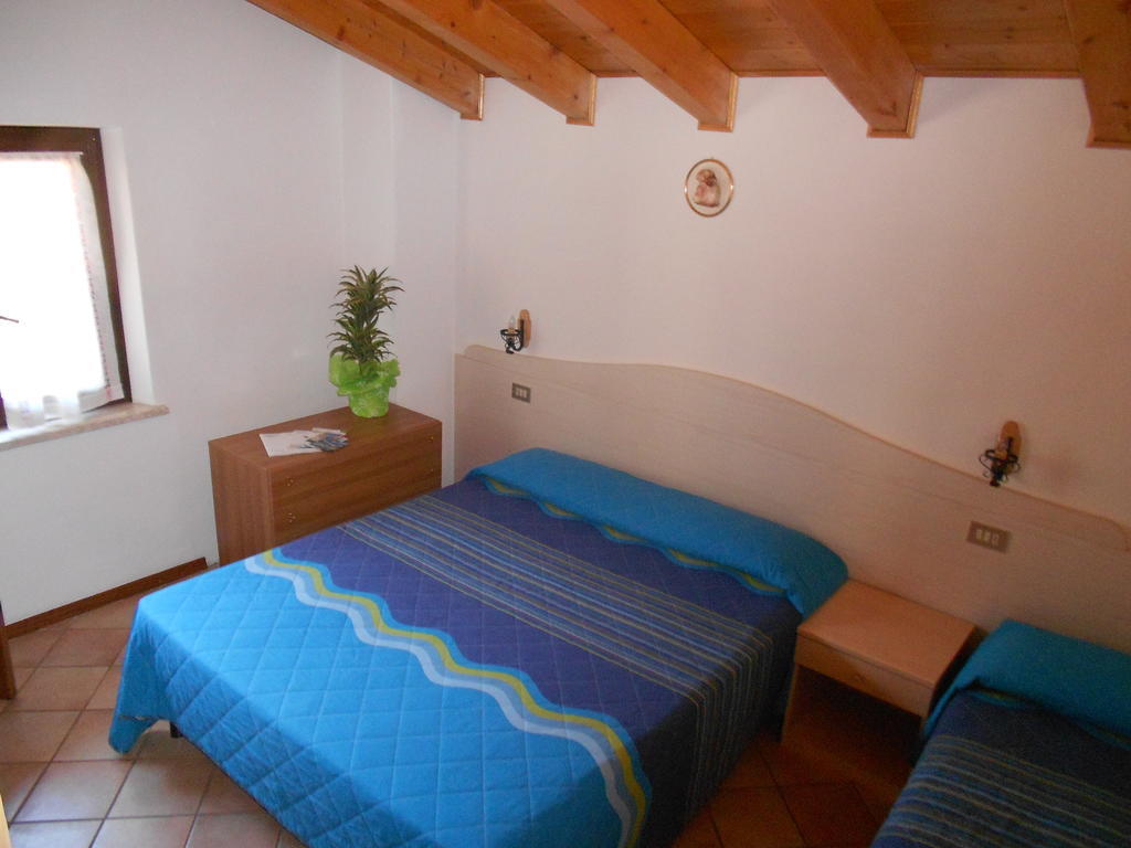 Appartamenti Donini Marco Molveno Kamer foto